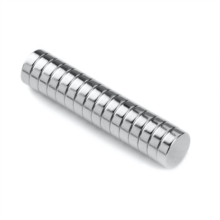 12x3 mm-es neodímium mágnes